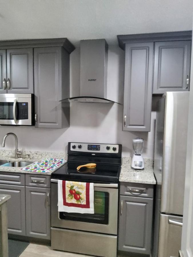 Beautiful Apartment Close To Everything Tampa Kültér fotó